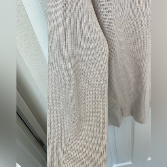 LULULEMON Merino Wool-Blend Ribbed Crewneck Sweater White Opal Size 4 - Picture 5 of 11